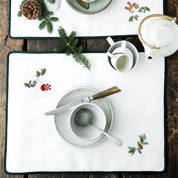 Langkilde & Søn - Weihnachtstischset mit Herz - 38 x 50 cm.